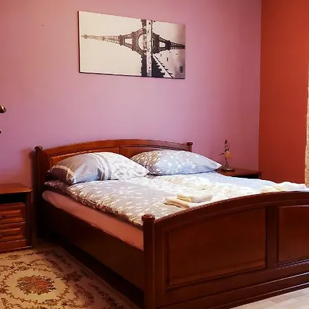 W Korniku - Blisko Poznania Villa *