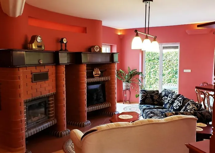 W Korniku - Blisko Poznania Villa