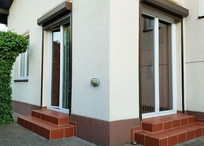 W Korniku - Blisko Poznania Villa